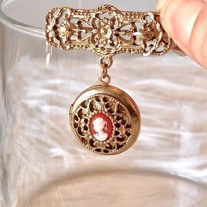 Vintage inspired cameo locket brooch/pin